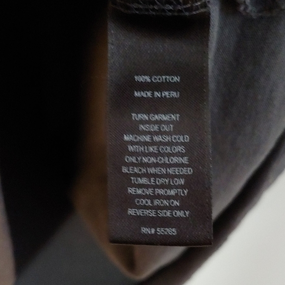 Express Graphic T-Shirt - Picture 11 of 12